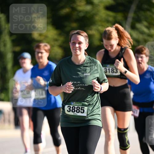 01.09.2024 - BARMER Alsterlauf Dr. Thomas Lammeyer http://msf.ph/oto/6913595 01.09.2024 09:47:00 Laufen 3885, 3183 meine-sportfotos.de