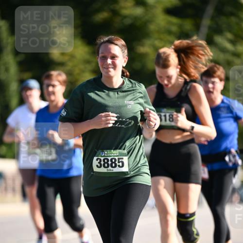 01.09.2024 - BARMER Alsterlauf Dr. Thomas Lammeyer http://msf.ph/oto/6913604 01.09.2024 09:47:01 Laufen 35, 3885, 10, 318 meine-sportfotos.de