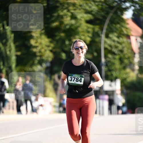 01.09.2024 - BARMER Alsterlauf Dr. Thomas Lammeyer http://msf.ph/oto/6913701 01.09.2024 09:47:03 Laufen 1, 3784 meine-sportfotos.de