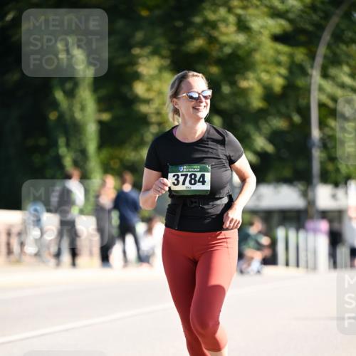 01.09.2024 - BARMER Alsterlauf Dr. Thomas Lammeyer http://msf.ph/oto/6913714 01.09.2024 09:47:04 Laufen 35, 3784 meine-sportfotos.de