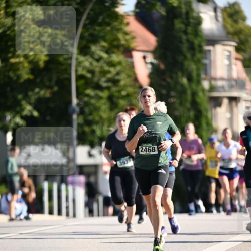 01.09.2024 - BARMER Alsterlauf Dr. Thomas Lammeyer http://msf.ph/oto/6913789 01.09.2024 09:47:08 Laufen 2468 meine-sportfotos.de
