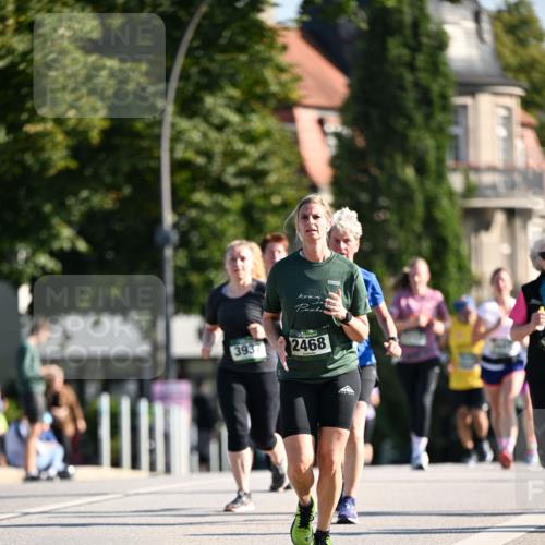 01.09.2024 - BARMER Alsterlauf Dr. Thomas Lammeyer http://msf.ph/oto/6913804 01.09.2024 09:47:08 Laufen 3937, 2468 meine-sportfotos.de
