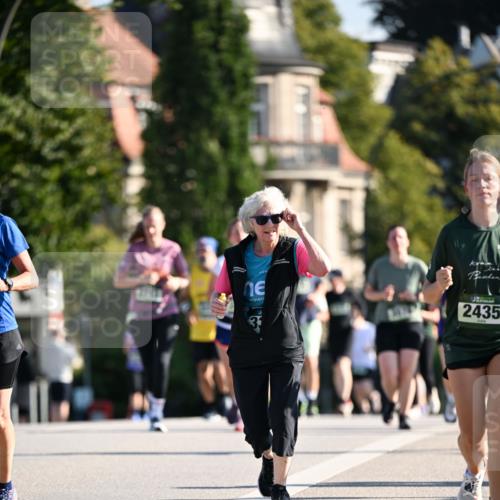01.09.2024 - BARMER Alsterlauf Dr. Thomas Lammeyer http://msf.ph/oto/6913881 01.09.2024 09:47:10 Laufen 31, 2435 meine-sportfotos.de