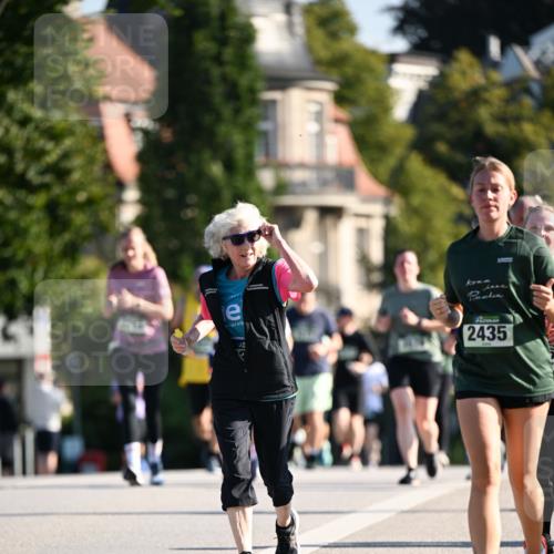 01.09.2024 - BARMER Alsterlauf Dr. Thomas Lammeyer http://msf.ph/oto/6913896 01.09.2024 09:47:11 Laufen 2435 meine-sportfotos.de