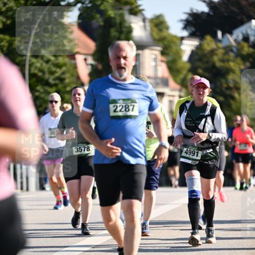 01.09.2024 - BARMER Alsterlauf Dr. Thomas Lammeyer http://msf.ph/oto/6914097 01.09.2024 09:47:17 Laufen 3578, 2287, 4991, 4991 meine-sportfotos.de