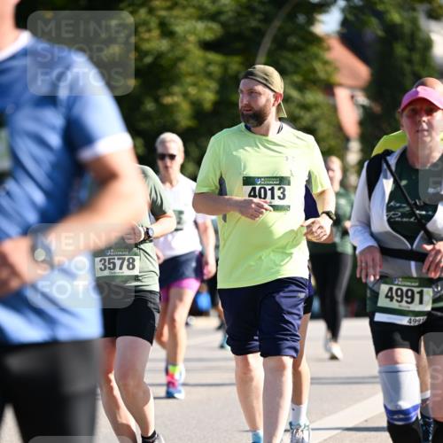 01.09.2024 - BARMER Alsterlauf Dr. Thomas Lammeyer http://msf.ph/oto/6914179 01.09.2024 09:47:20 Laufen 3578, 35, 4013, 4991, 499 meine-sportfotos.de