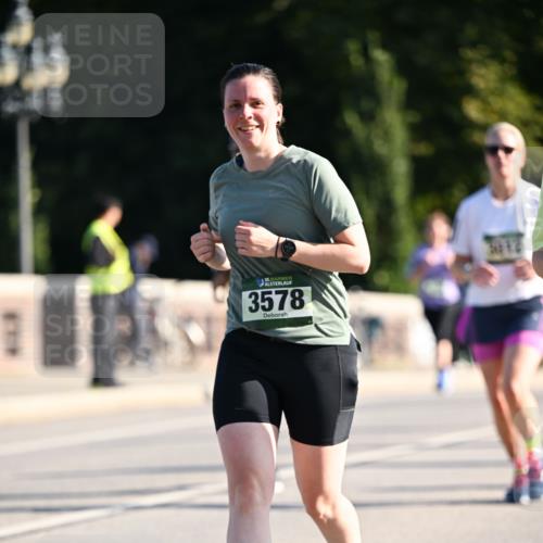 01.09.2024 - BARMER Alsterlauf Dr. Thomas Lammeyer http://msf.ph/oto/6914226 01.09.2024 09:47:21 Laufen 35, 3578 meine-sportfotos.de
