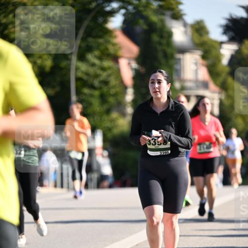 01.09.2024 - BARMER Alsterlauf Dr. Thomas Lammeyer http://msf.ph/oto/6914271 01.09.2024 09:47:23 Laufen 32, 3338, 3395 meine-sportfotos.de