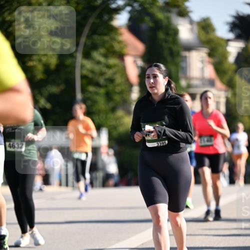 01.09.2024 - BARMER Alsterlauf Dr. Thomas Lammeyer http://msf.ph/oto/6914275 01.09.2024 09:47:23 Laufen 4632, 3395 meine-sportfotos.de