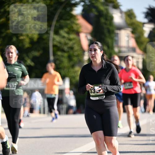 01.09.2024 - BARMER Alsterlauf Dr. Thomas Lammeyer http://msf.ph/oto/6914283 01.09.2024 09:47:24 Laufen 4632, 35, 33, 3395 meine-sportfotos.de