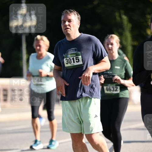 01.09.2024 - BARMER Alsterlauf Dr. Thomas Lammeyer http://msf.ph/oto/6914319 01.09.2024 09:47:25 Laufen 3015, 4632 meine-sportfotos.de