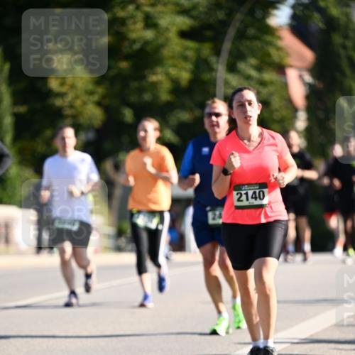 01.09.2024 - BARMER Alsterlauf Dr. Thomas Lammeyer http://msf.ph/oto/6914335 01.09.2024 09:47:27 Laufen 2140 meine-sportfotos.de