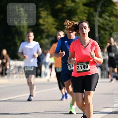 01.09.2024 - BARMER Alsterlauf Dr. Thomas Lammeyer http://msf.ph/oto/6914383 01.09.2024 09:47:28 Laufen 24, 2140 meine-sportfotos.de