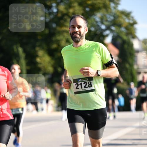01.09.2024 - BARMER Alsterlauf Dr. Thomas Lammeyer http://msf.ph/oto/6914452 01.09.2024 09:47:29 Laufen 135, 2128 meine-sportfotos.de
