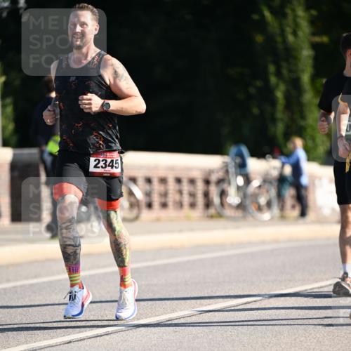01.09.2024 - BARMER Alsterlauf Dr. Thomas Lammeyer http://msf.ph/oto/6914507 01.09.2024 09:47:33 Laufen 2345 meine-sportfotos.de