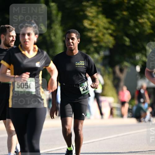 01.09.2024 - BARMER Alsterlauf Dr. Thomas Lammeyer http://msf.ph/oto/6914556 01.09.2024 09:47:35 Laufen 5050, 22 meine-sportfotos.de