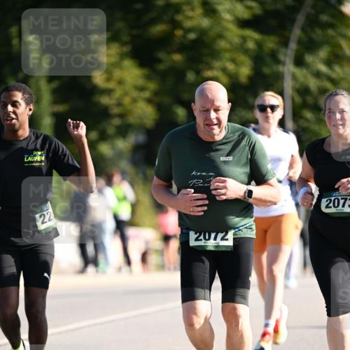 01.09.2024 - BARMER Alsterlauf Dr. Thomas Lammeyer http://msf.ph/oto/6914566 01.09.2024 09:47:35 Laufen 22, 2073, 39, 2072 meine-sportfotos.de