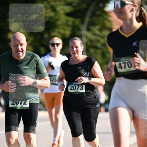 01.09.2024 - BARMER Alsterlauf Dr. Thomas Lammeyer http://msf.ph/oto/6914592 01.09.2024 09:47:36 Laufen 35, 39, 2072, 126, 2073, 470 meine-sportfotos.de