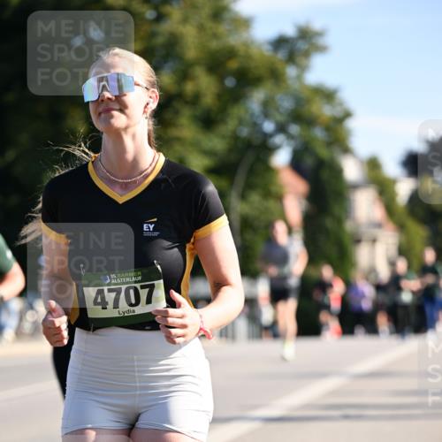01.09.2024 - BARMER Alsterlauf Dr. Thomas Lammeyer http://msf.ph/oto/6914638 01.09.2024 09:47:38 Laufen 35, 4707 meine-sportfotos.de