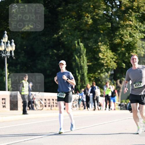 01.09.2024 - BARMER Alsterlauf Dr. Thomas Lammeyer http://msf.ph/oto/6914691 01.09.2024 09:47:41 Laufen 4903, 4551 meine-sportfotos.de