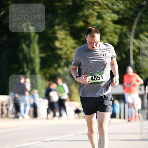 01.09.2024 - BARMER Alsterlauf Dr. Thomas Lammeyer http://msf.ph/oto/6914758 01.09.2024 09:47:42 Laufen 35, 4551 meine-sportfotos.de