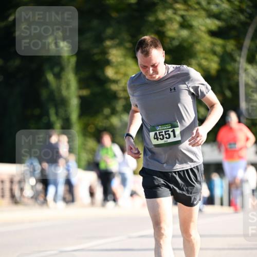 01.09.2024 - BARMER Alsterlauf Dr. Thomas Lammeyer http://msf.ph/oto/6914767 01.09.2024 09:47:43 Laufen 4551 meine-sportfotos.de