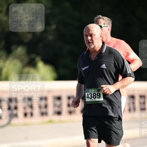 01.09.2024 - BARMER Alsterlauf Dr. Thomas Lammeyer http://msf.ph/oto/6915018 01.09.2024 09:47:52 Laufen 35, 4389 meine-sportfotos.de