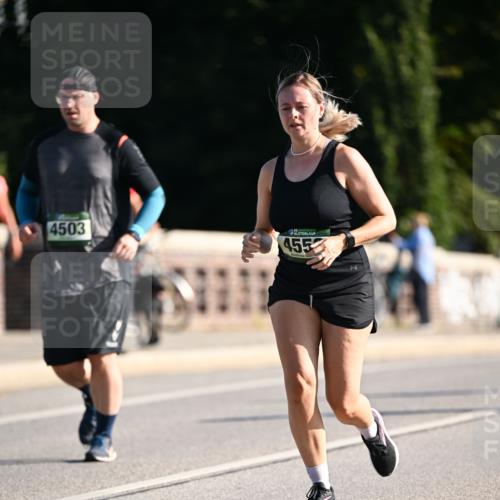 01.09.2024 - BARMER Alsterlauf Dr. Thomas Lammeyer http://msf.ph/oto/6915082 01.09.2024 09:47:57 Laufen 4503, 35, 455 meine-sportfotos.de