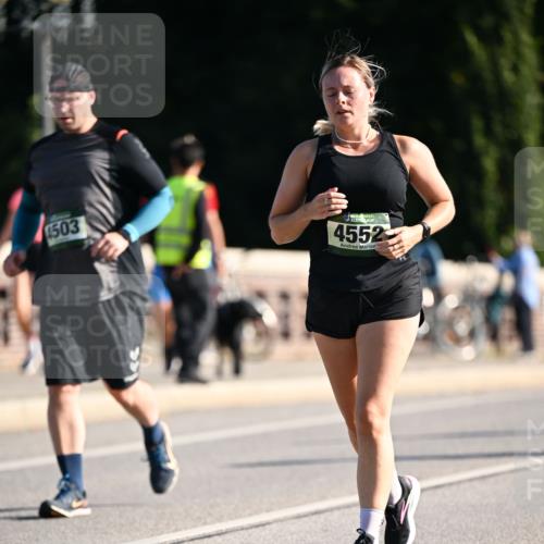 01.09.2024 - BARMER Alsterlauf Dr. Thomas Lammeyer http://msf.ph/oto/6915095 01.09.2024 09:47:57 Laufen 4503, 4552 meine-sportfotos.de