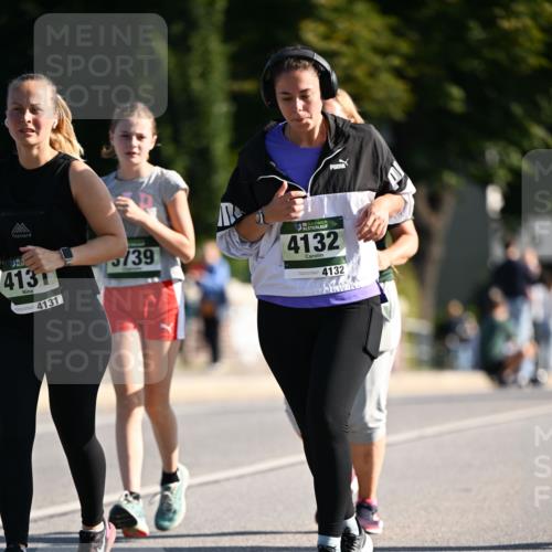 01.09.2024 - BARMER Alsterlauf Dr. Thomas Lammeyer http://msf.ph/oto/6915167 01.09.2024 09:48:00 Laufen 4131, 4131, 139, 135, 4132, 4132 meine-sportfotos.de