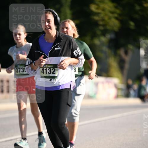 01.09.2024 - BARMER Alsterlauf Dr. Thomas Lammeyer http://msf.ph/oto/6915194 01.09.2024 09:48:01 Laufen 373, 35, 4132, 4132 meine-sportfotos.de
