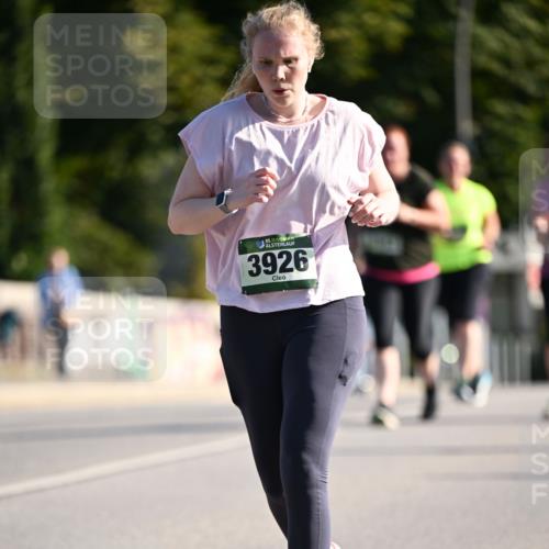 01.09.2024 - BARMER Alsterlauf Dr. Thomas Lammeyer http://msf.ph/oto/6915232 01.09.2024 09:48:02 Laufen 3926 meine-sportfotos.de