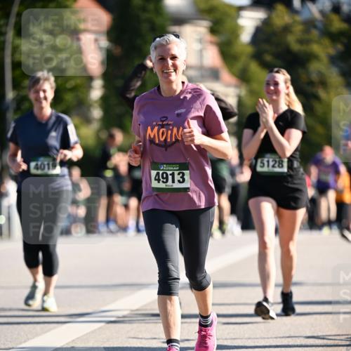 01.09.2024 - BARMER Alsterlauf Dr. Thomas Lammeyer http://msf.ph/oto/6915314 01.09.2024 09:48:06 Laufen 10, 4019, 135, 4913, 5128 meine-sportfotos.de