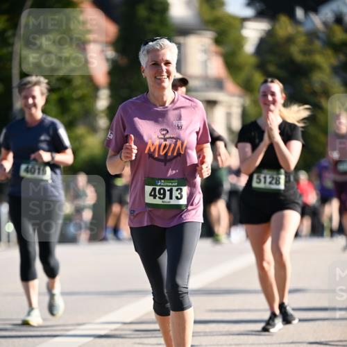 01.09.2024 - BARMER Alsterlauf Dr. Thomas Lammeyer http://msf.ph/oto/6915332 01.09.2024 09:48:07 Laufen 4016, 35, 4913, 5128 meine-sportfotos.de