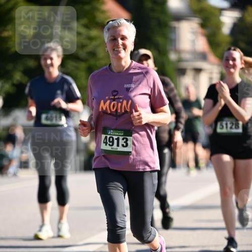 01.09.2024 - BARMER Alsterlauf Dr. Thomas Lammeyer http://msf.ph/oto/6915354 01.09.2024 09:48:07 Laufen 4010, 135, 4913, 5128 meine-sportfotos.de