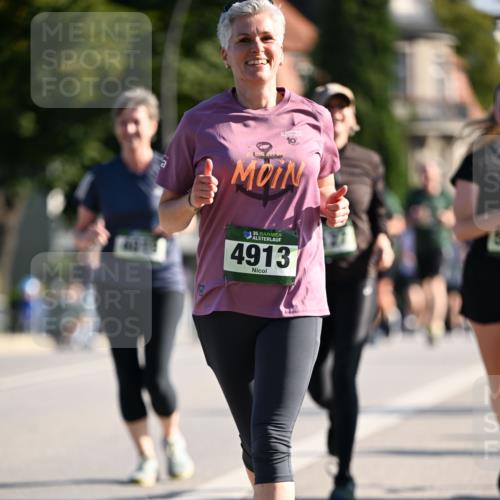 01.09.2024 - BARMER Alsterlauf Dr. Thomas Lammeyer http://msf.ph/oto/6915368 01.09.2024 09:48:07 Laufen 10, 10, 35, 4913 meine-sportfotos.de