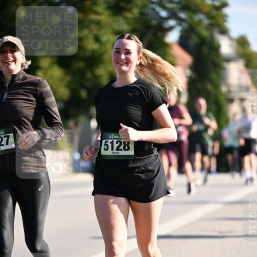 01.09.2024 - BARMER Alsterlauf Dr. Thomas Lammeyer http://msf.ph/oto/6915464 01.09.2024 09:48:10 Laufen 27, 35, 5128 meine-sportfotos.de