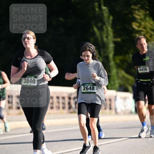01.09.2024 - BARMER Alsterlauf Dr. Thomas Lammeyer http://msf.ph/oto/6915612 01.09.2024 09:48:22 Laufen 3840, 2648, 4456 meine-sportfotos.de