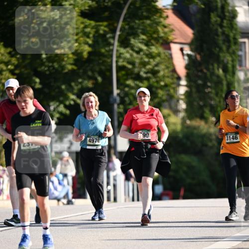 01.09.2024 - BARMER Alsterlauf Dr. Thomas Lammeyer http://msf.ph/oto/6915623 01.09.2024 09:48:24 Laufen 4970, 99, 3146 meine-sportfotos.de