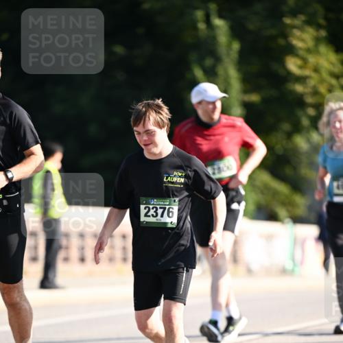 01.09.2024 - BARMER Alsterlauf Dr. Thomas Lammeyer http://msf.ph/oto/6915666 01.09.2024 09:48:25 Laufen 135, 2376 meine-sportfotos.de