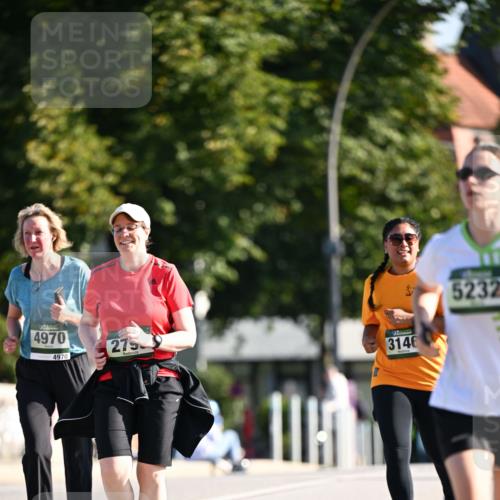 01.09.2024 - BARMER Alsterlauf Dr. Thomas Lammeyer http://msf.ph/oto/6915674 01.09.2024 09:48:26 Laufen 4970, 4970, 275, 3146, 5232 meine-sportfotos.de