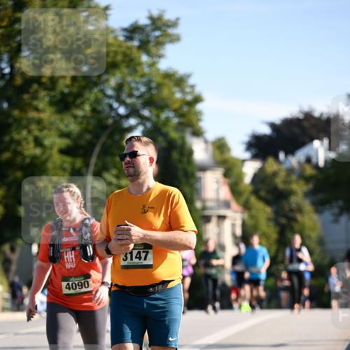 01.09.2024 - BARMER Alsterlauf Dr. Thomas Lammeyer http://msf.ph/oto/6915726 01.09.2024 09:48:31 Laufen 4090, 3147 meine-sportfotos.de