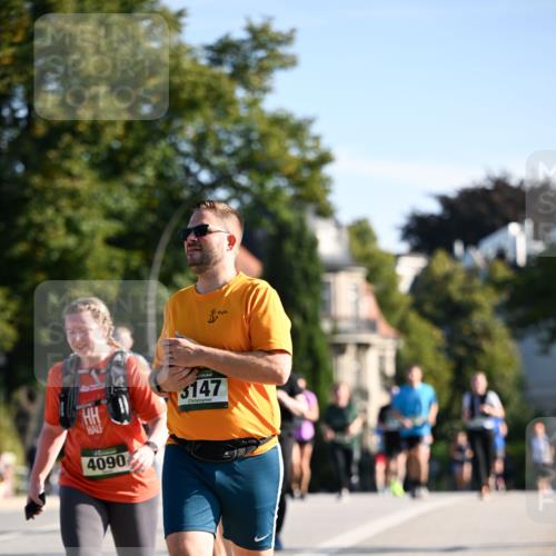 01.09.2024 - BARMER Alsterlauf Dr. Thomas Lammeyer http://msf.ph/oto/6915736 01.09.2024 09:48:31 Laufen 4090, 147 meine-sportfotos.de