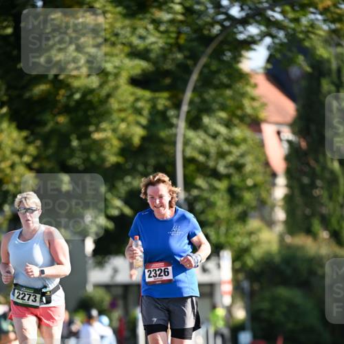 01.09.2024 - BARMER Alsterlauf Dr. Thomas Lammeyer http://msf.ph/oto/6916156 01.09.2024 09:48:44 Laufen 2273, 222, 2326 meine-sportfotos.de