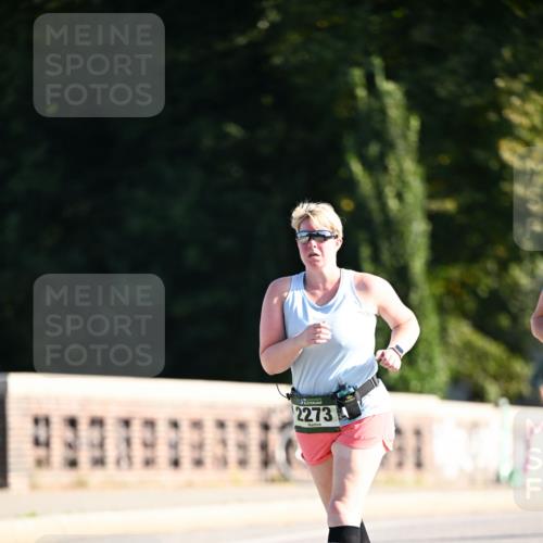 01.09.2024 - BARMER Alsterlauf Dr. Thomas Lammeyer http://msf.ph/oto/6916199 01.09.2024 09:48:46 Laufen 2273 meine-sportfotos.de