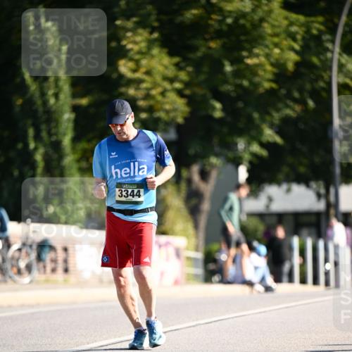 01.09.2024 - BARMER Alsterlauf Dr. Thomas Lammeyer http://msf.ph/oto/6916275 01.09.2024 09:48:49 Laufen 3344, 29 meine-sportfotos.de