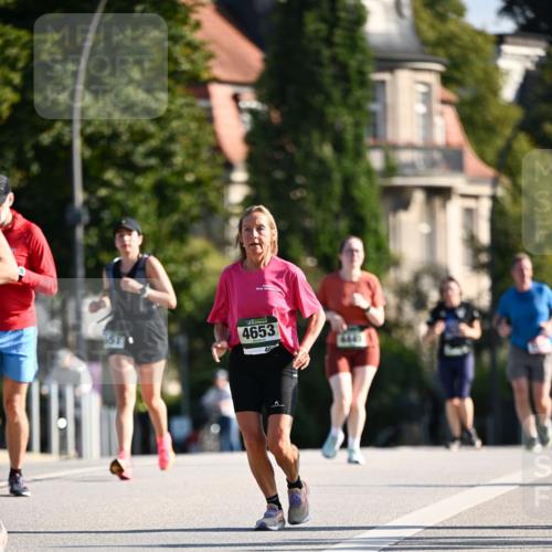 01.09.2024 - BARMER Alsterlauf Dr. Thomas Lammeyer http://msf.ph/oto/6916404 01.09.2024 09:48:54 Laufen 4653, 6445 meine-sportfotos.de