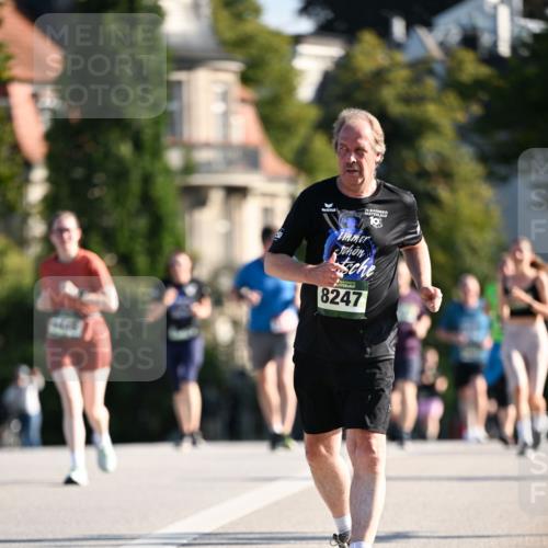 01.09.2024 - BARMER Alsterlauf Dr. Thomas Lammeyer http://msf.ph/oto/6916477 01.09.2024 09:48:57 Laufen 8247 meine-sportfotos.de