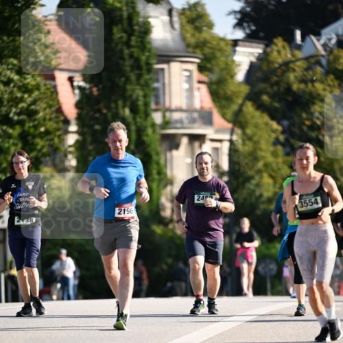 01.09.2024 - BARMER Alsterlauf Dr. Thomas Lammeyer http://msf.ph/oto/6916562 01.09.2024 09:49:01 Laufen 2196, 238, 2452, 3554 meine-sportfotos.de