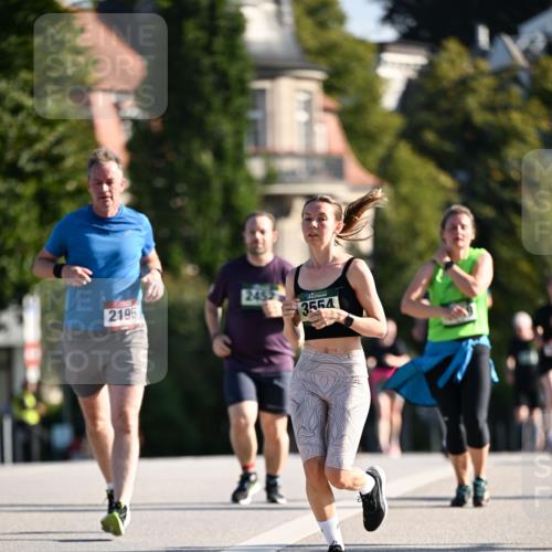 01.09.2024 - BARMER Alsterlauf Dr. Thomas Lammeyer http://msf.ph/oto/6916600 01.09.2024 09:49:03 Laufen 2196, 2452, 3554 meine-sportfotos.de